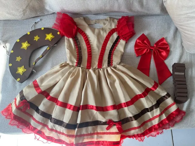 VESTIDO JUNINO MARIA BONITA INFANTIL.