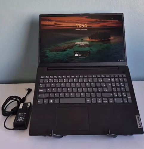 Notebook V15 I5 16GB RAM