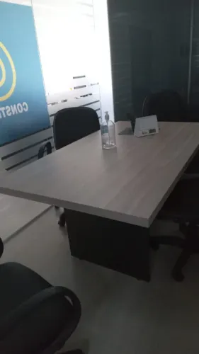 Móveis de escritório