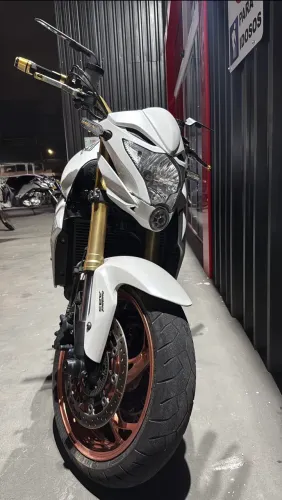 CB1000r