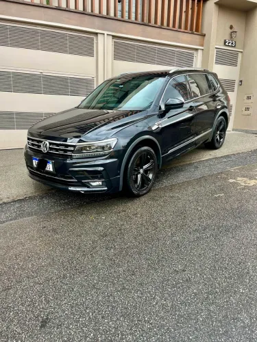 Volkswagen Tiguan Allspac R-line 350 TSI 2.0 4X4 2019