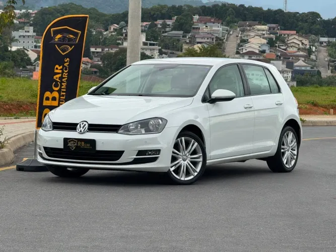 Volkswagen Golf Highline 1.4 TSI Total Flex Aut. 2015