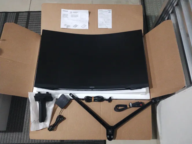 MONITOR QUAD HD 2K 165HZ 32 SAMSUNG ODYSSEY G5 