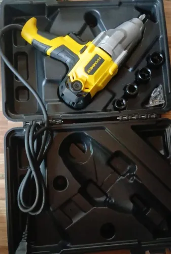 Chave de impacto elétrica 1/2 900W 2200rpm
