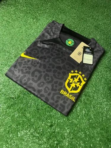 Camisa do Brasil black 