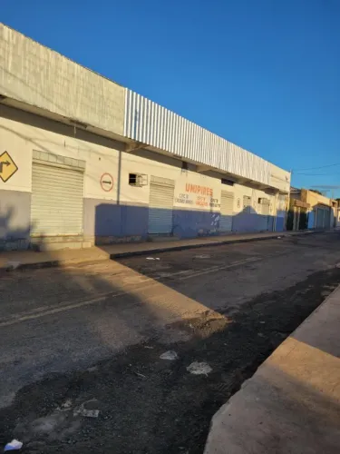 salas e salões para igreja e comercio em geral