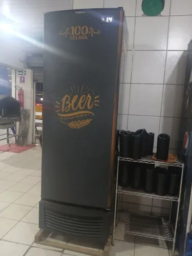 Cervejeira. Funciona perfeitamente. 