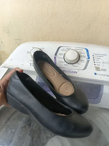 Vende-se saltinho,ótimo para quem estuda em colégio militarizado 