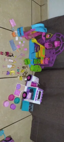 KIT COMPLETO VETERINÁRIO DA POLLY POCKET + TRAILER VETERINÁRIO