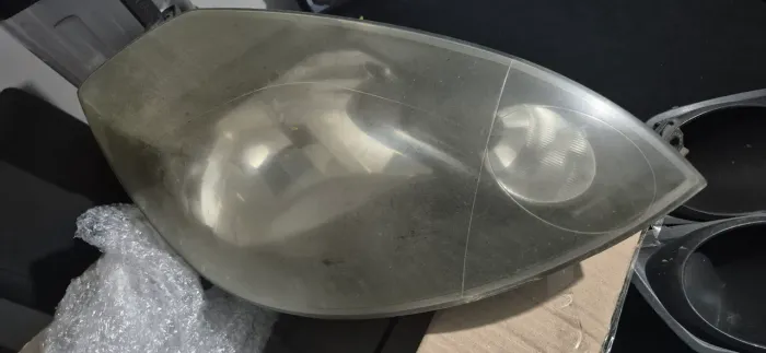 FAROL PASSAGEIRO FORD KA 2012/13 / moldura farol de milha 