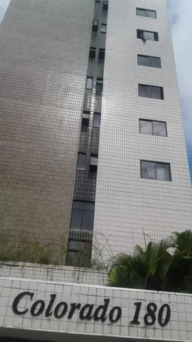Bom kitnet no bairro das Graças em Recife-PE