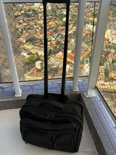 Mala Executiva com Rodinhas para Viagem e Trabalho - Importada dos EUA