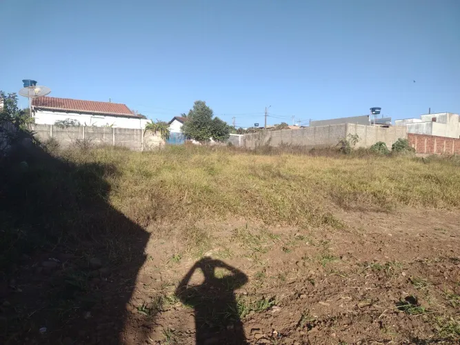 3 lotes juntos em Goianésia-GO