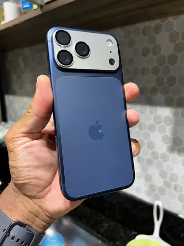 iPhone 17 Pro Max 256GB AZUL