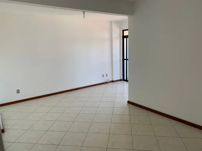 Alugo próximo a UFF e FMC