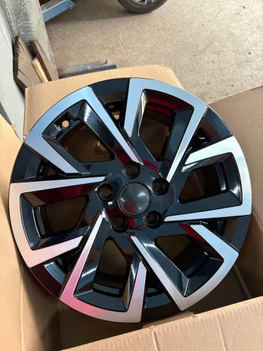 Roda Saveiro Cross aro 15 5 Furos.