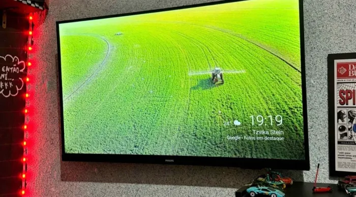 TV 
