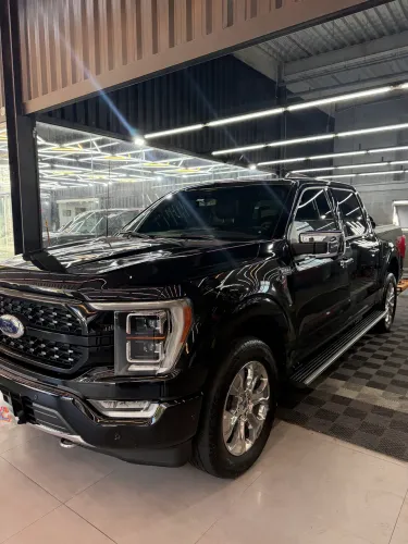 Ford F-150 Platinum 4X4 5.0 V8 2023