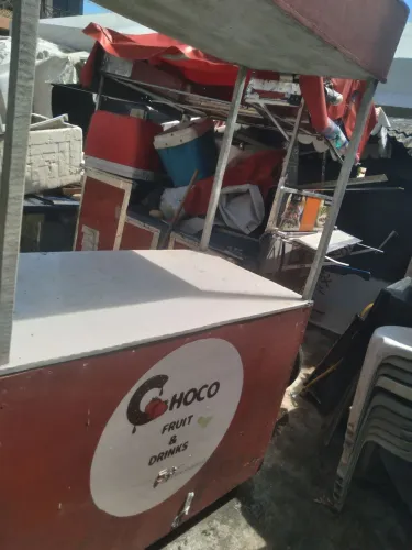 Balcão para vende salgado Assai guaraná do a mazona