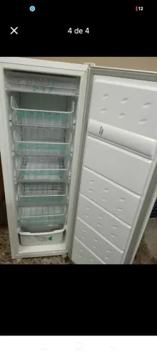 Freezer vertical Consul
