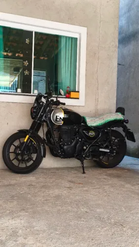 Royal Enfield - Hunter 350 Rebel - 2024