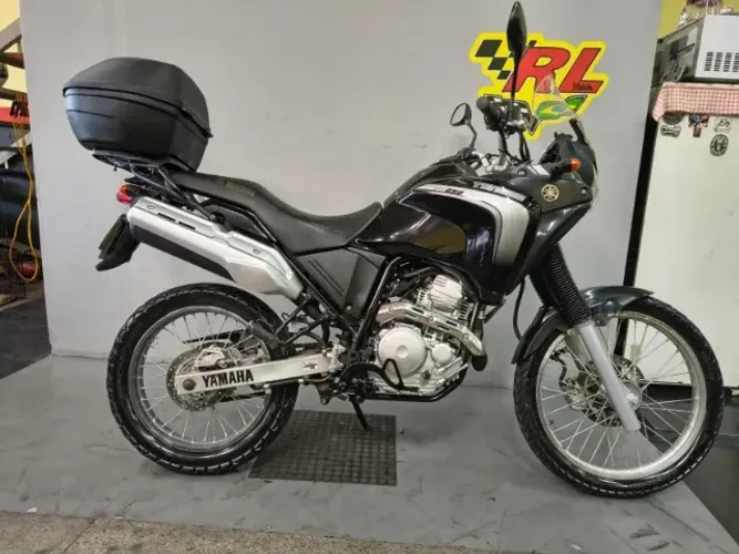 XTZ 250 TENERE 2011