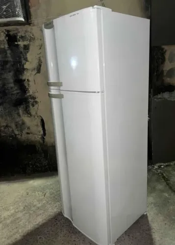 Geladeira Electrolux Frost Free