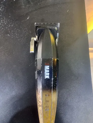 Máquina corta cabelo