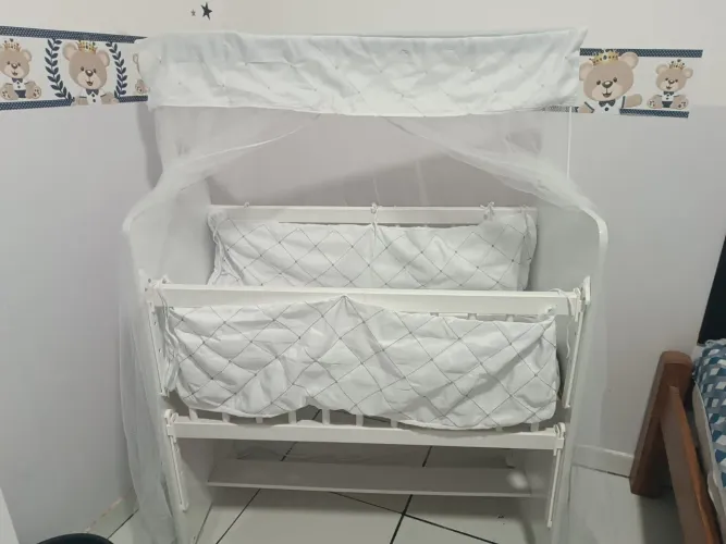 Berço e kit de berço de berço + banheira com trocador