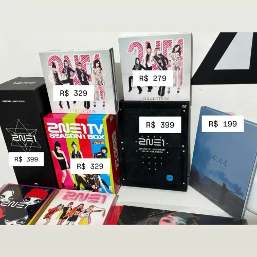 Coleção 2NE1 (leia a descrição)