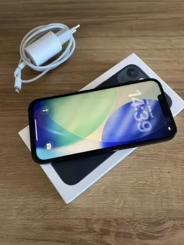 iPhone 13