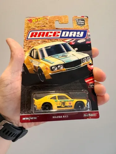 Hot Wheels Premium - Mazda RX3 - Lacrado - Escala 1:64