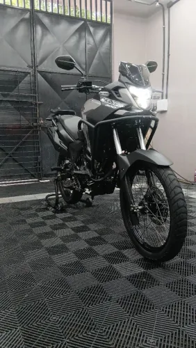 Honda Sahara 300