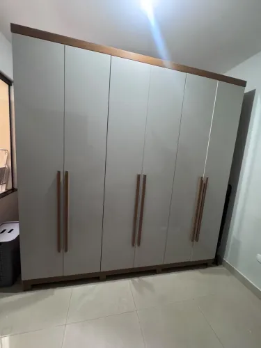 Guarda roupa casal MDF