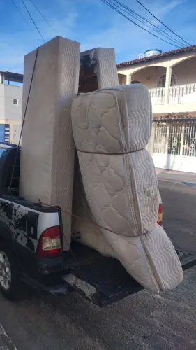 cama Box com colchão de molas ensacadas