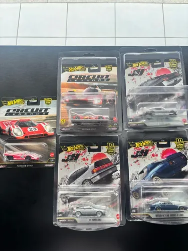 5 Miniaturas HotWheels Premium