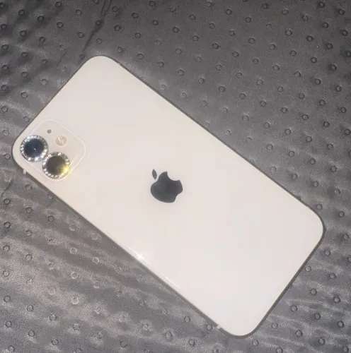 IPHONE 11 COM CAIXA