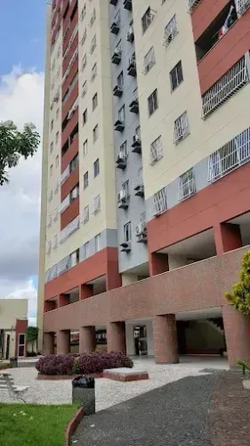 Apartamento para venda com 3 quartos em Jóquei Clube - Fortaleza - CE