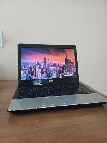 Notebook Acer i5 8GB