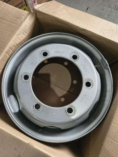 Rodas 17.5 x 6.75 acelo ou Volkswagen dos novos