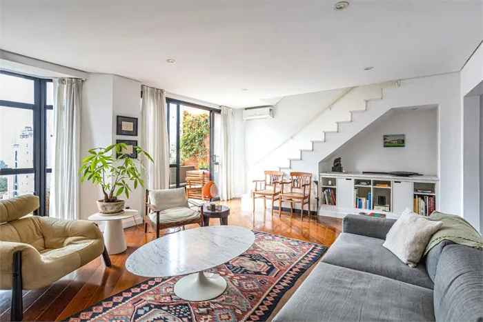 Duplex com 3 quartos à venda ou para locação em Pinheiros - SP
