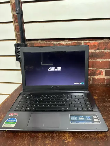 Notebook Asus disponível