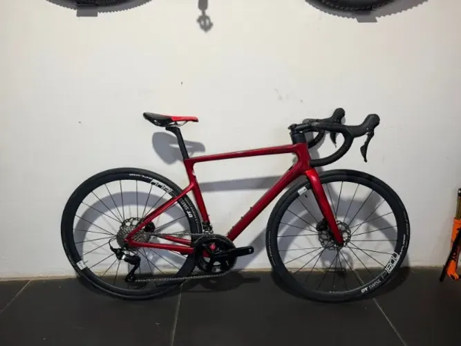 Cannondale SuperSix EVO Hi-MOD - Tamanho 51 | 105 12v | DT Swiss