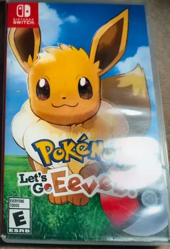 Pokemon lets go eevee versão física - Nintendo Switch