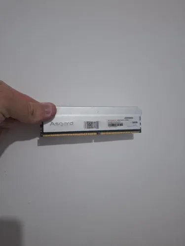 Memória RAM Asgard 16GB 3200MHz - Praticamente Nova