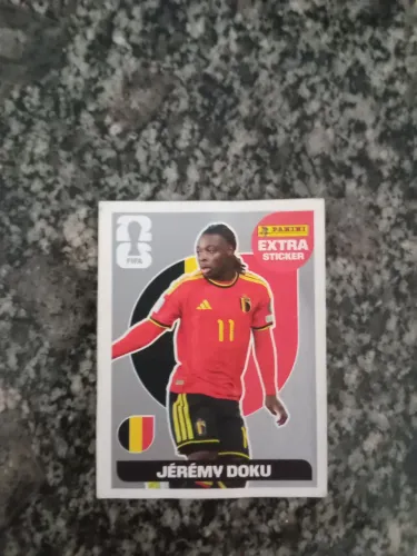 Figurinha legend prata