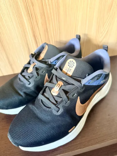 Tênis Nike 