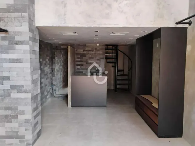 CENTRO EMPRESARIAl SUNPLAZA - LOJA COM 55m2 COM JIRAU
