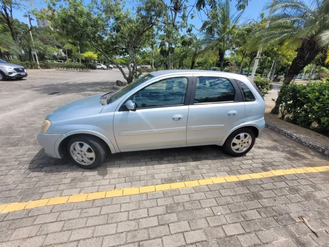 Chevrolet Corsa Hat. Premium 1.4 8V Econoflex 5P 2008