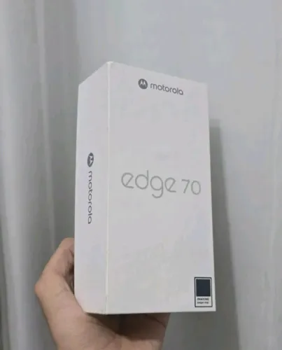 Smartphone Motorola Edge 70 5G - 256GB 24GB Lacrado